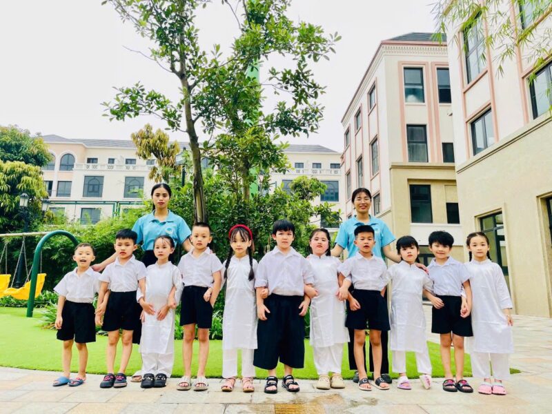 Ảnh kỷ yếu các bạn tiền tiểu học - Ảnh 11